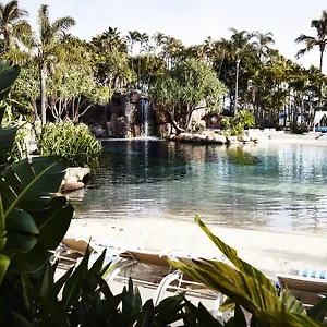 Jw Marriott Gold Coast & Отель