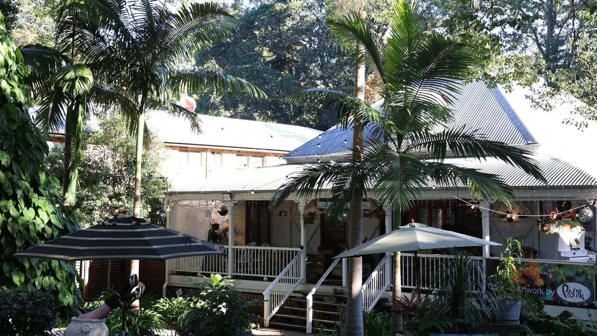 Montville Country Cabins