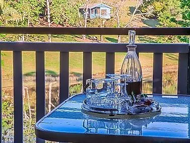 Montville Country Cabins